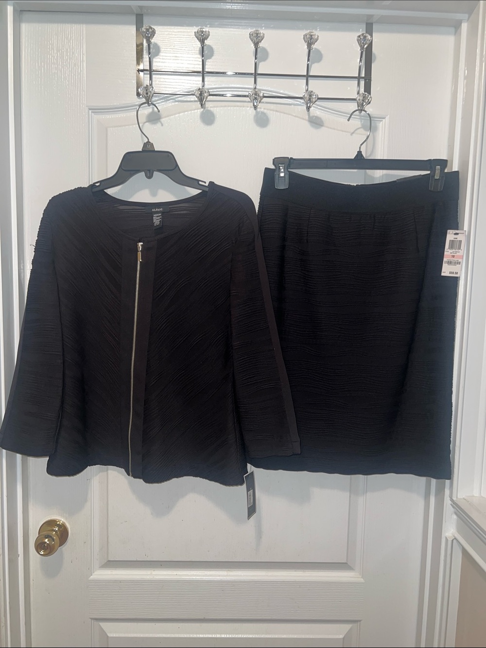 NWT Alfani Black Textured Zip-Front Skirt and Jacket Set. Jacket, MED. Skirt 10.